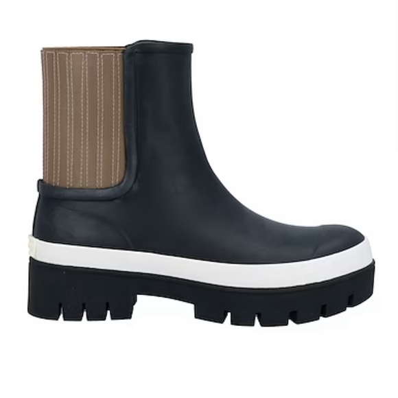 Tory Burch Shoes - TORY BURCH Hurricane Ankle Boots Perfect Black Tan Lug Sole Shoes Size 11 New
